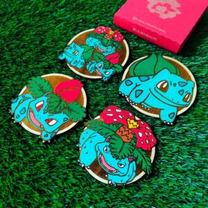 Set de 4 Porta-copos Coloridos de Madeira do Pokémon, Bulbasaur, Ivysaur, Venusaur, Presente único, Decoração Geek, Aniversário Nerd, Anime