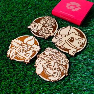 Set de 4 Porta-copos Coloridos de Madeira do Pokémon, Bulbasaur, Ivysaur, Venusaur, Presente único, Decoração Geek, Aniversário Nerd, Anime