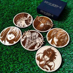 Conjunto de 6 Porta-Copos de Madeira de Anime, Presente para Otakus, Fãs de Mangá, Decoração Nerd, Casa Nova, Utensílios de Cozinha Geek, Decoração de Casa, Presente para Amigos, Death Note