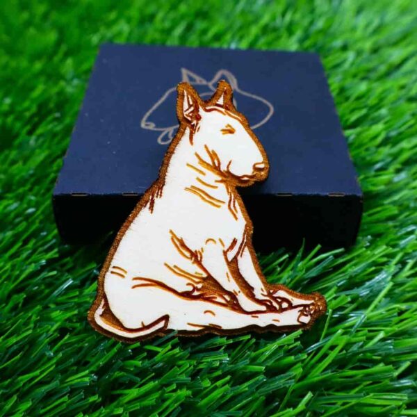 Ímanes de pets em madeira, cortados e gravados a laser, pintados com tintas vibrantes ou em versão gravada, perfeitos para decorar superfícies magnéticas | Wooden pet magnets, laser cut and engraved, painted with vibrant colors or engraved versions, perfect for magnetic surfaces