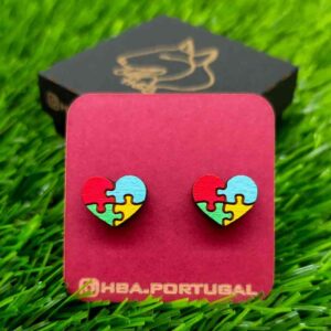 Brincos Coração Quebra-Cabeça Autismo em madeira sustentável, símbolo de conscientização e inclusão, presente emocional | Autism Awareness Puzzle Heart Wooden Earrings, sustainable symbol of inclusion, emotional gift