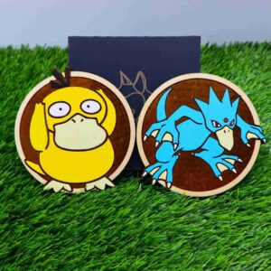 Porta-copos Pokémon em madeira certificada de reflorestamento, cortados e gravados a laser, pintados com cores vibrantes e envernizados para maior durabilidade | Pokémon coasters made of certified reforestation wood, laser cut and engraved, painted with vibrant colors and varnished for extra durability