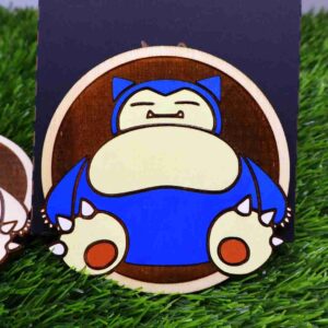 Porta-copos Pokémon em madeira certificada de reflorestamento, cortados e gravados a laser, pintados com cores vibrantes e envernizados para maior durabilidade | Pokémon coasters made of certified reforestation wood, laser cut and engraved, painted with vibrant colors and varnished for extra durability