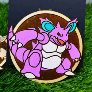 Porta-copos Pokémon em madeira certificada de reflorestamento, cortados e gravados a laser, pintados com cores vibrantes e envernizados para maior durabilidade | Pokémon coasters made of certified reforestation wood, laser cut and engraved, painted with vibrant colors and varnished for extra durability