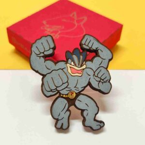 Ímãs de Pokémon feitos em madeira com corte e gravação a laser, pintados com cores vibrantes ou em versão gravada, trazendo à vida personagens icônicos como Pikachu, Charizard, Bulbasaur e Eevee, com super ímãs de neodímio para fixação forte e durável | Laser cut and engraved Pokémon wooden magnets, hand-painted in vibrant colors or elegant engraved style, featuring iconic characters like Pikachu, Charizard, Bulbasaur, and Eevee, equipped with strong neodymium magnets for secure hold.